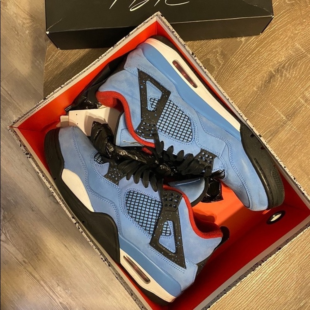 Air Jordan 4 Retro Travis Scott- Cactus Jack